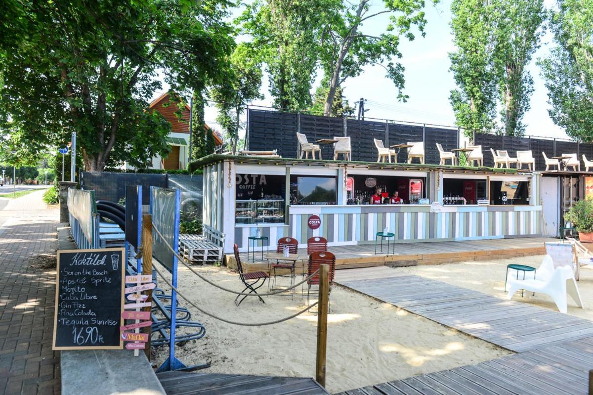 Elmeny Balaton Hotel Альшоерш Екстер'єр фото