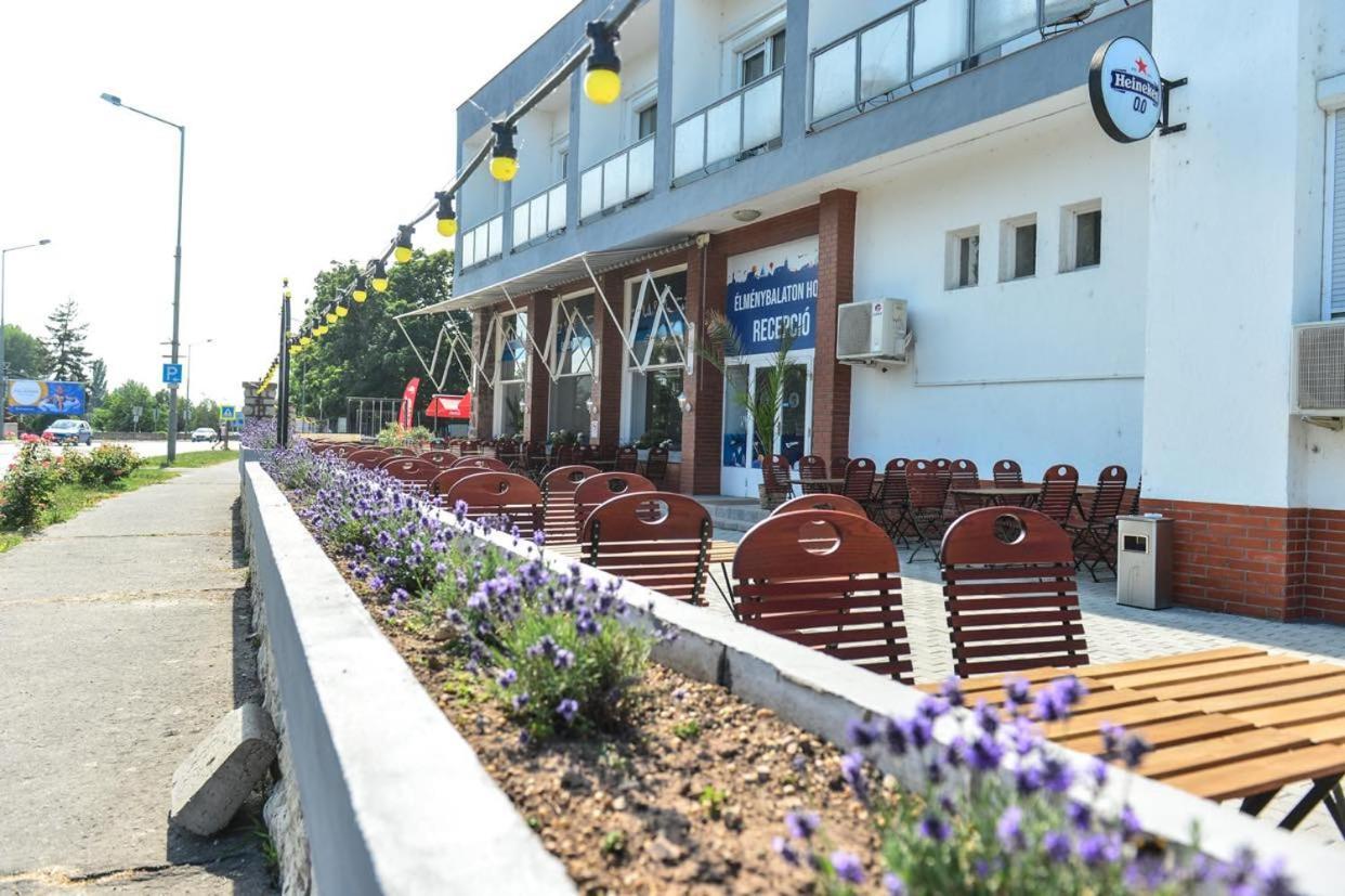 Elmeny Balaton Hotel Альшоерш Екстер'єр фото
