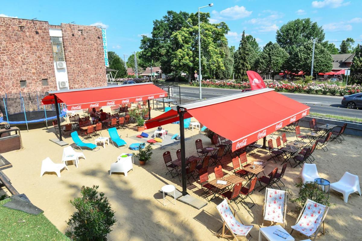 Elmeny Balaton Hotel Альшоерш Екстер'єр фото